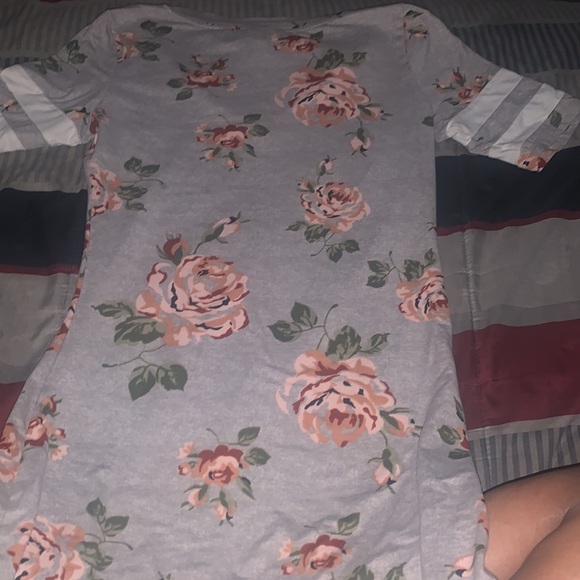 Spring dress - Picture 2 of 3